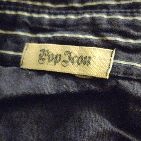 🌻5/$10 Men button down Shirt - Picture 5 of 5